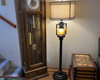 Authentic Vintage Concerto Clock Los Angeles Co (movement made in west Germany) w/ certificate of authenticity