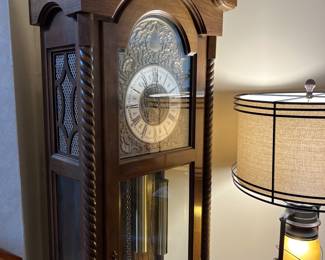 Authentic Vintage Concerto Clock Los Angeles Co (movement made in west Germany) w/ certificate of authenticity