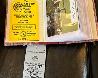 Golfer autographs