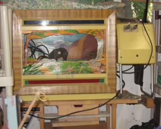 Vintage 1950's SHOOT THE BEAR Arcade Game