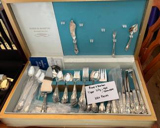 HUGE Reed & Barton set. Entertainers delight!