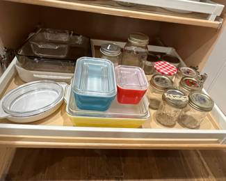 Pyrex, including refrigerator set, vintage canning jars