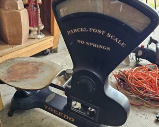 antique Toledo Parcel Post Scale style 779