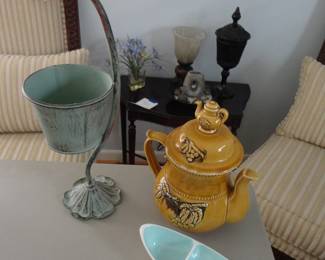 Smith Taylor Boutonnière Divided Dish/Vintage Teapot Cookie Jar