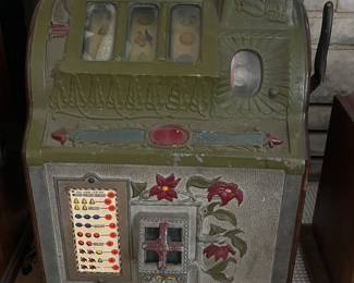 Slot machine 1930’s 