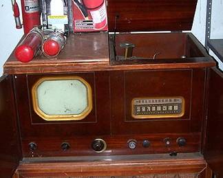 Old RCA TV/Radio/ Record player