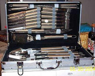 New stainless grill sets (3)