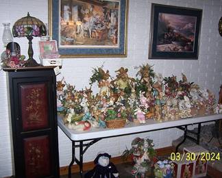 Rabbit collection, small cabinet