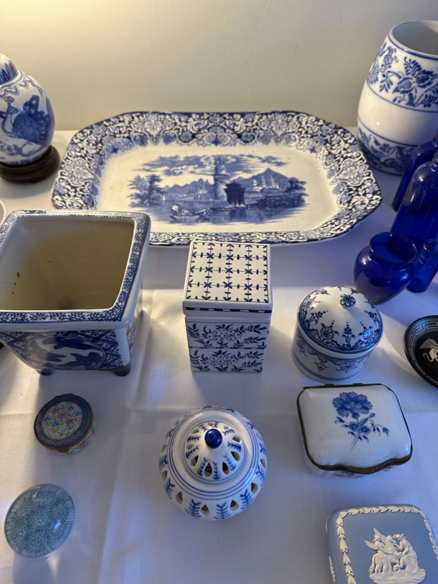 HILLTOP ESTATE SALES by Kathy & Valeriea... starts on 4/5/2024