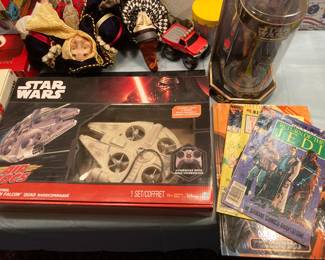 Star Wars toys, book, & comic books