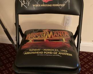 WWF Wrestle Mania XII - 1 of 550 -Platinum Ringside autographed chair 