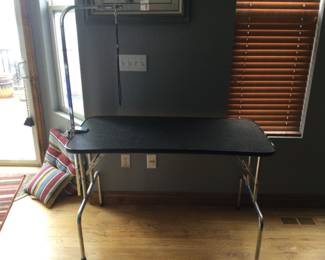 Grooming table.