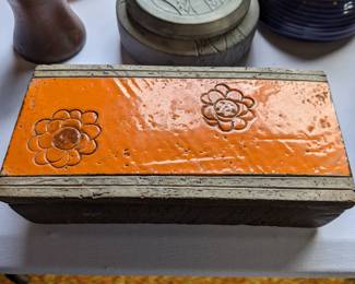 Rosenthal-Netter pottery box