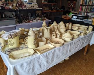 Huge set of Pfaltzgraff vintage Village pattern