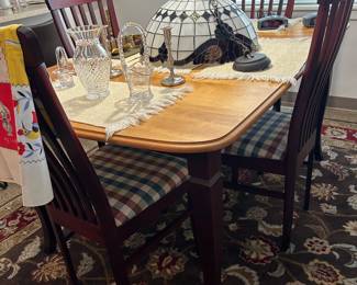 Cherry dining room set with inserts, table pad and six chairs. Excellent condition