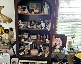 Large collection of vintage dolls including Madame Alexander.