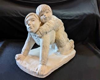 LOT 22 - AUSTIN SCULPTURES "BRIGHT EYES"