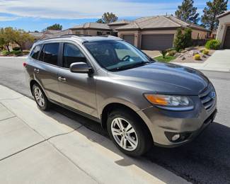 2012 HYUNDAI SANTA FE
VIN: 5XYZHDAG6CG120595
MILAGE: 157,351
6 CYL
$5,500.
