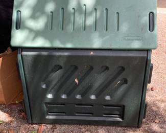 rubber maid compost holder