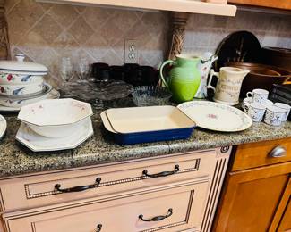 LeCreuset blue casserole 