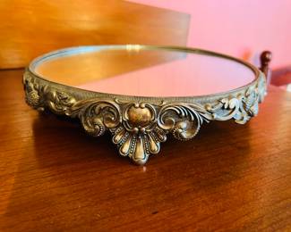 Antique plateau table mirror