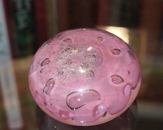 Chris Dodds Tweedsmuir glass pink paperweight Handmade in Scotland