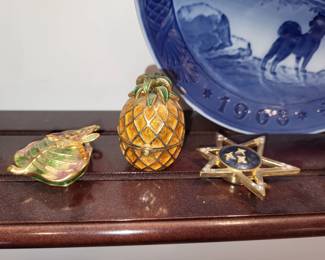 ESTEE LAUDER PERFUME COMPACTS