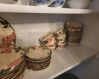 DESERT ROSE DINNERWARE