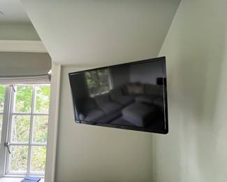 $120. Toshiba 29" TV with swivel hanging wall mount.  Available during  online beginning sale beginning Wednesday, May 8th at 8am and ending Thursday May 9th at 4pm.   Click on message seller to let us know you want to purchase it and we will reply with next steps.