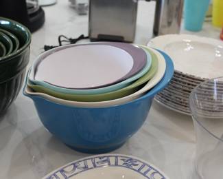 Set of like new mixing bowls from Williams Sonoma