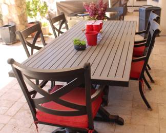 Sunset West dining table and chairs for the patio