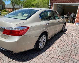 ONE OWNER - 2013 Honda Accord EX-L, 3.5L Sedan, V6, gold and beige leather interior. Vin : 1HGCR3F85DA024071. 110,380 miles. Good mechanic. Garage Kept. Start Bids at $5K- Taking Silent Bids, bids closes 4/15 At 1pm.
