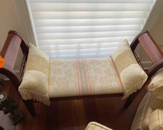 #50 - $80 - Bench 43Lx16D