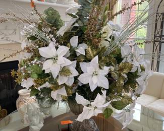 $80 - Floral artificial arrangement
