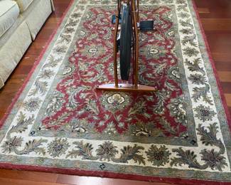 #61 - $100 wool rug 5x8