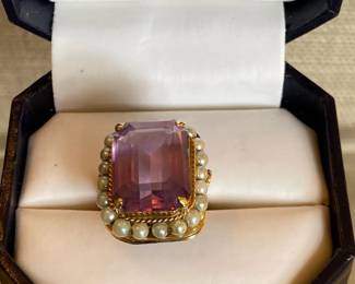 B- 14kt yellow gold Amethyst with pearls bezel sz 5 -$495