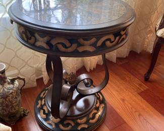 #33 - $100 - Decorative round side table - faux inlaid 22Wx29H