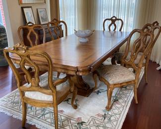 #21- $750 Thomasville Hills of Tucany San Martino dining table 4 chairs 2 arms & #21B - Rug Chineses under $100