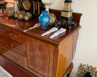 #36 - $500 Queen Ann sideboard 64Lx38Tx23D (very good condition)