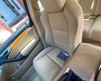 ONE OWNER - 2004 ACURA TL 3.2 Sedan, FWD, Cream color, beige leather interior. Vin: 19UUA66294A025619 - Low mileage 46,065miles. Dented front corner, dashboard cracked, minor scratches front bumper. Good mechanic. Garage Kept. Start Bids at $7K- Taking Silent Bids, bids closes 4/15 At 1pm.