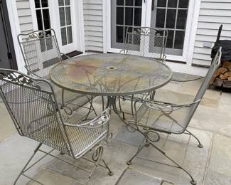 Iron Outdoor Table and Chairs