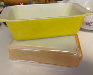 Vintage Pyrex Yellow Loaf Pan