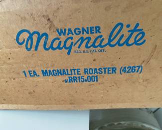 Vintage Wagner Magnalite Roaster in Original Box