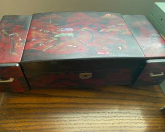 Vintage Black Lacquer Japanese Music Box