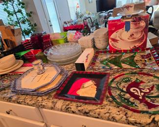 Christmas dishes, platters, & plate