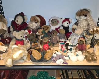 Boyd's Bears and other collectible bears