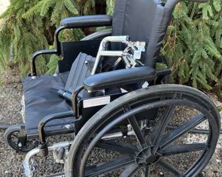 INVACARE Wheelchair * 9000XT Model