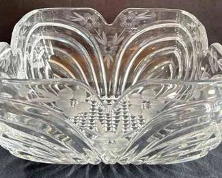 Pretty Glass Bowl With Flowers * 8x8x4.5 Inches