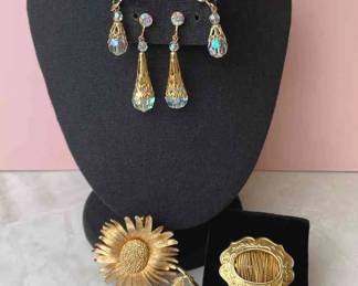 Coro * Marvella * Gold Tone Brooches * Iridescent Beaded Clip On Drop Earrings * Trillium Pale Gold Tone * Iridescent Glass Bead Shoe Clips