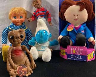 Smurf * Steve Urkel * Rosie O'Doll * E.T. * Mrs. Beasely * Hasboro